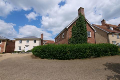 4 bedroom detached house for sale, Warren Avenue, Saxmundham, Suffolk