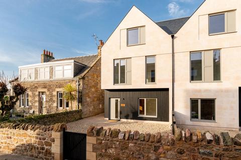 4 bedroom townhouse for sale, Glenmaree, Main Street, Gullane, East Lothian, EH31 2DA