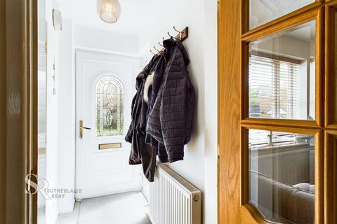 24 Brookside Road, Chapel En Le Frith, High Peak, SK23 0NE