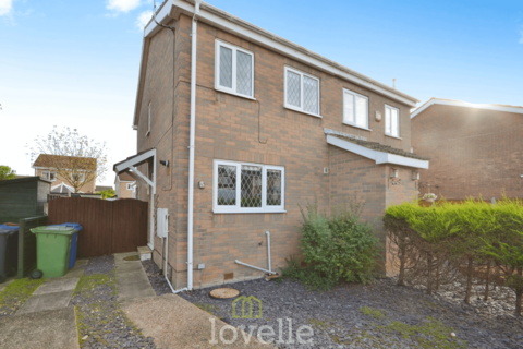 2 bedroom semi-detached house for sale, Alvingham Avenue, Cleethorpes DN35