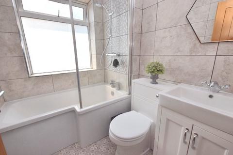 11 Dragon Drive, Leeds, LS12 4AS