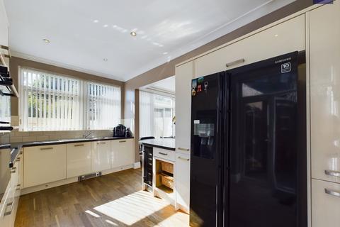 1 Kenwyn Avenue, Blackpool, FY3 9HR