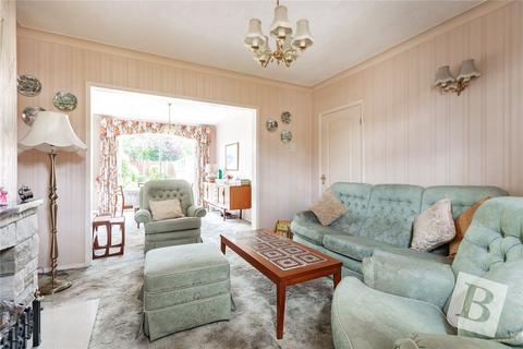15 Helmsdale Road, Romford, RM1 4DW