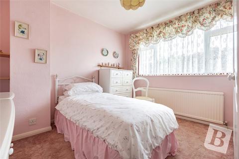 15 Helmsdale Road, Romford, RM1 4DW