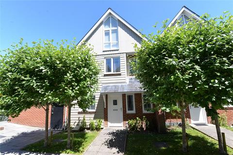 4 bedroom end of terrace house for sale, Magnolia Court, Ashley Road, New Milton, BH25