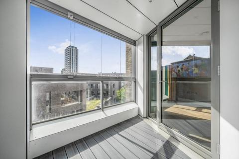 1 bedroom flat for sale, Stockwell Park Walk, Brixton