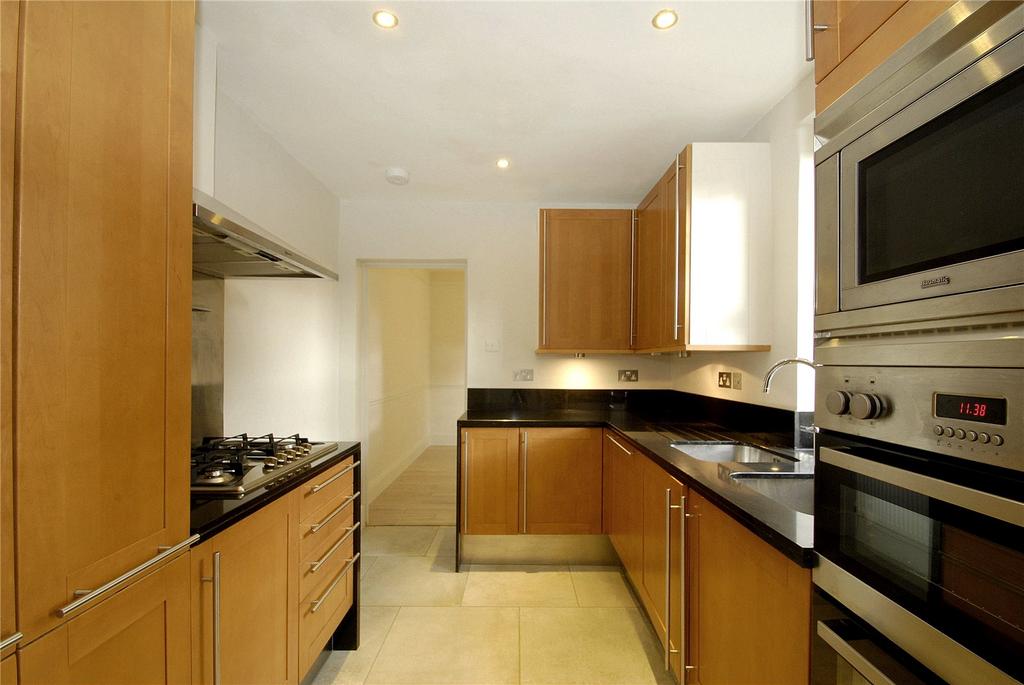 Howard Street, Gloucester, GL1 3 bed semidetached house £1,200 pcm
