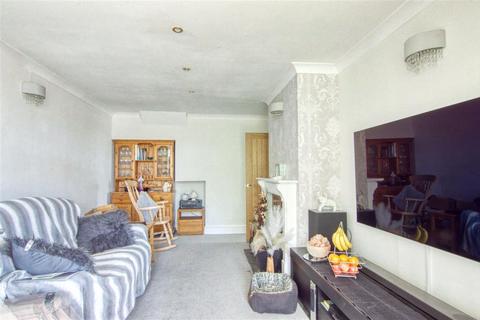3 bedroom bungalow for sale, Brightlingsea CO7