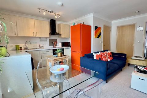 2 bedroom flat for sale, Glen Road, Wadebridge, PL27