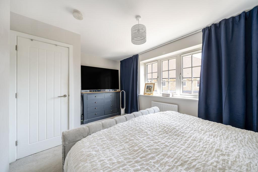 Bedroom One (2)