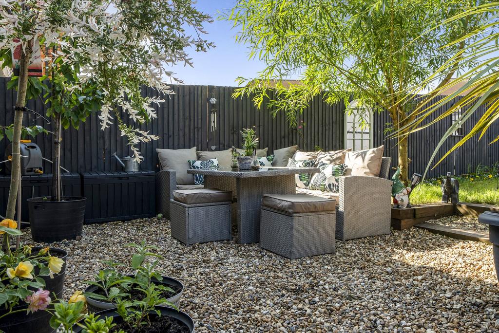 Garden (2)