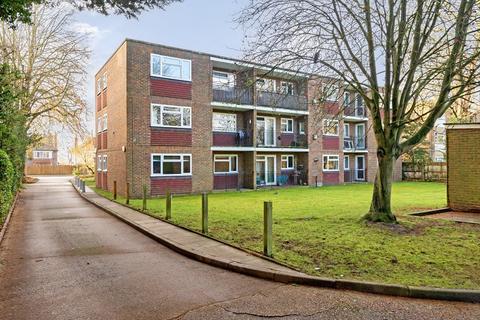 1 bedroom flat for sale, 23 Alexandra Road, Epsom, Surrey. KT17