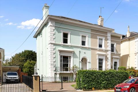 5 bedroom semi-detached house for sale, West Approach Drive, Cheltenham, Gloucestershire, GL52