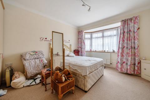 3 bedroom bungalow for sale, Heversham Road, Bexleyheath, Kent