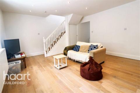 2 bedroom flat to rent, West Horsley