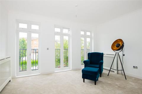 4 bedroom terraced house for sale, Elizabeth Gardens, Isleworth, TW7