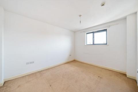 2 bedroom flat for sale, Staple Gardens, Winchester, SO23