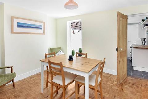 3 bedroom terraced house for sale, New Street, Whitstable