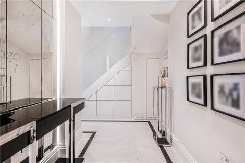 4 bedroom semi-detached house for sale, Exeter Road, London, N14