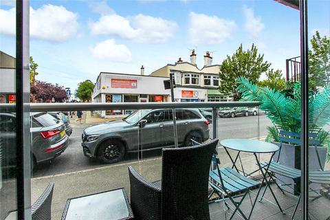 2 bedroom apartment for sale, Leigh Road, Leigh-on-Sea, Essex, SS9