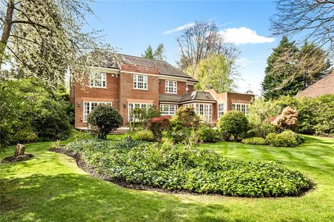 5 bedroom detached house for sale, Albany Close, Esher, KT10