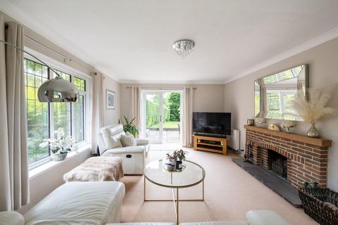 4 bedroom detached house for sale, Wray Common Road, Reigate, RH2