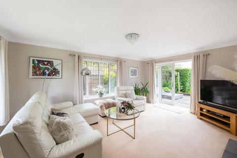 4 bedroom detached house for sale, Wray Common Road, Reigate, RH2