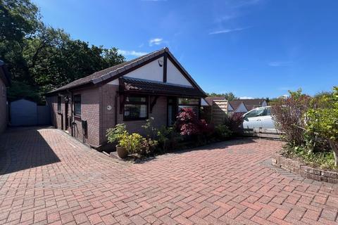 2 bedroom detached bungalow for sale, Usk Way, Barry, CF62