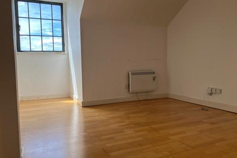 2 bedroom apartment to rent, Alexandria Road, London, W13