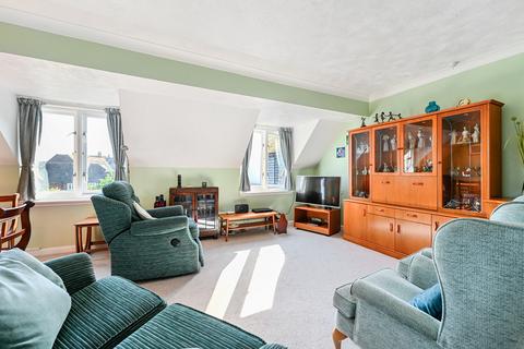1 bedroom apartment for sale, Strand Court, Rye, East Sussex TN31 7NY