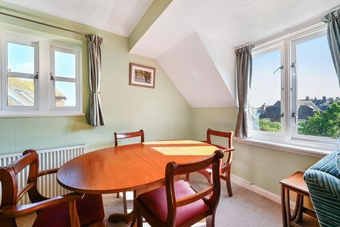 1 bedroom apartment for sale, Strand Court, Rye, East Sussex TN31 7NY