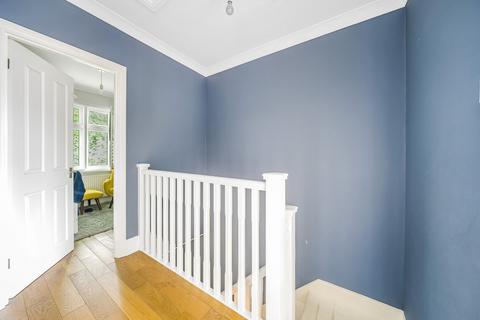 30 The Square, Carshalton, SM5 3BN