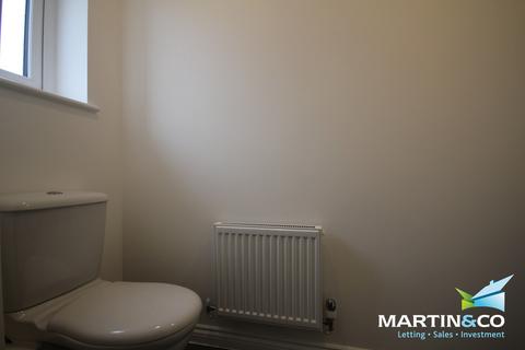 2 bedroom semi-detached house to rent, Argyll Way, Smethwick, B66