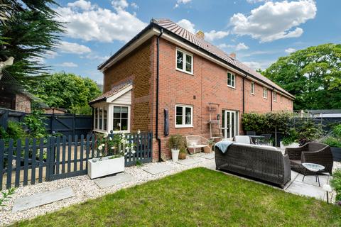 3 bedroom end of terrace house for sale, Heacham