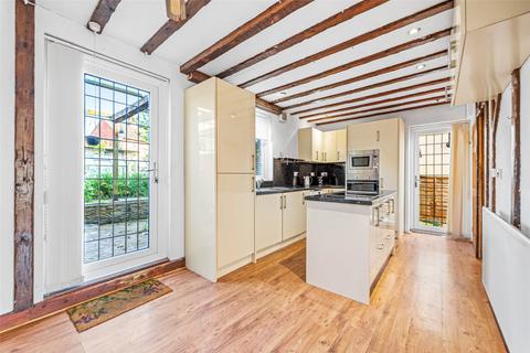 14 Hall Road, Dartford, DA1 5HB