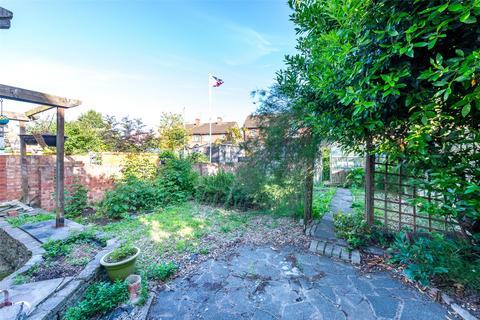 14 Hall Road, Dartford, DA1 5HB