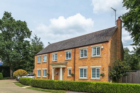 5 bedroom detached house for sale, South Wootton