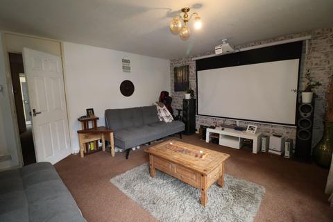 3 bedroom terraced house for sale, Peel Close, Blackburn, BB2