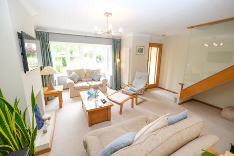 69 Glendower Crescent, Orpington, BR6 0UP
