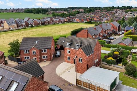 5 bedroom detached house for sale, Sandy Hill Lane, Sheffield S25