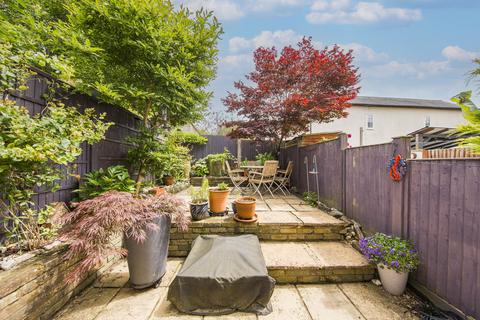 3 bedroom terraced house for sale, Auckland Road, Tunbridge Wells