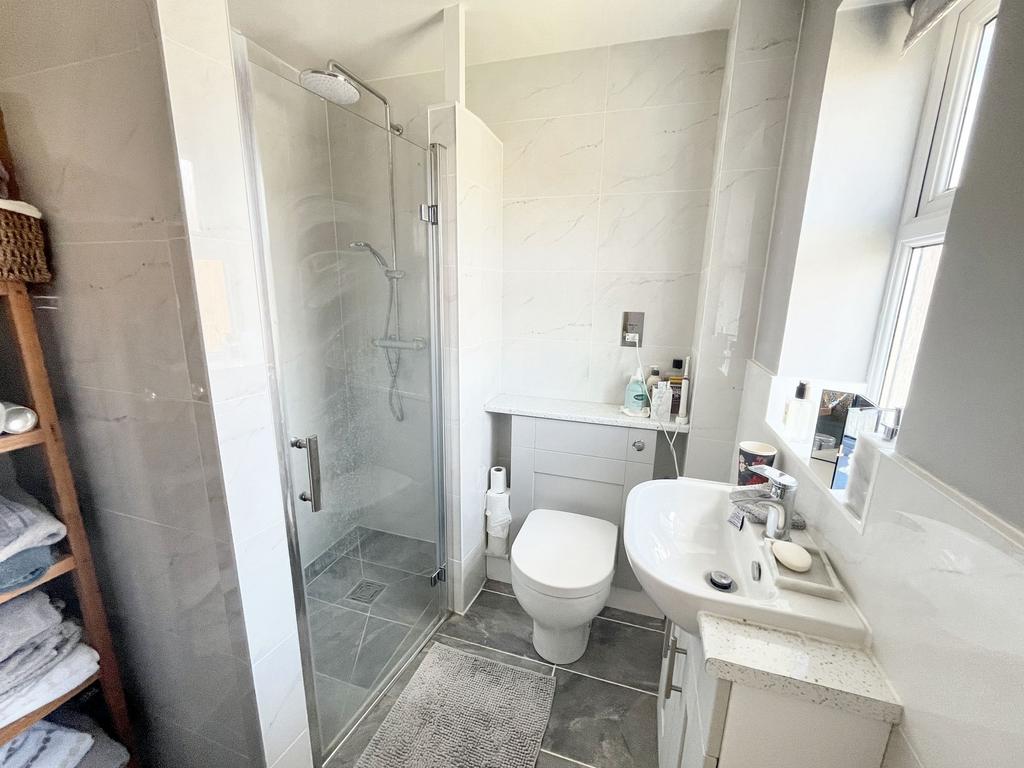 Ensuite