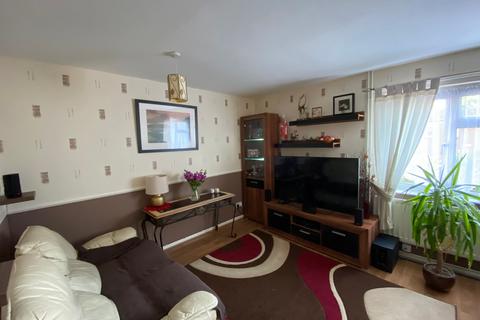3 bedroom maisonette to rent, Wood Common, Hatfield, AL10