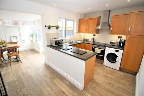 3 bedroom semi-detached house for sale, Bosworth Road, Swindon SN5