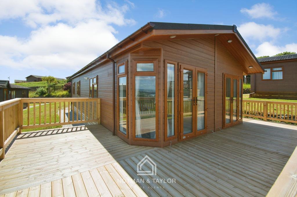 Millbrook, Torpoint PL10 3 bed bungalow for sale £195,000