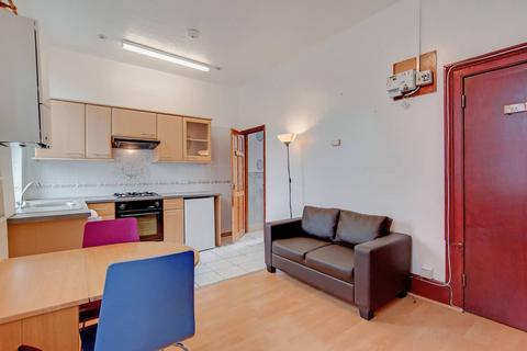 1 bedroom flat to rent, Victoria Road, Finsbury Park, London, N4