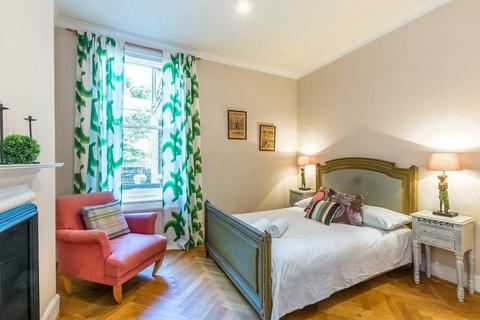 2 bedroom flat to rent, Bishops Park Road, Bishop's Park, London, SW6