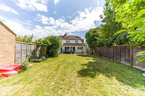 13 Hurstdene Avenue, Staines-upon-thames, TW18 1HZ