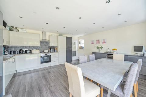 4 bedroom semi-detached house for sale, Woking, Surrey GU22