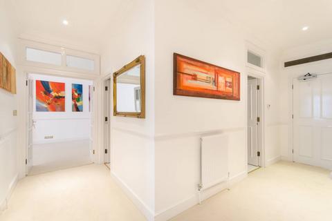 2 bedroom flat to rent, Berkeley Street, Mayfair, London, W1J